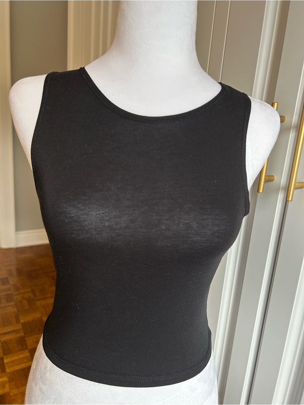 Women’s Black Fitted Tank Top